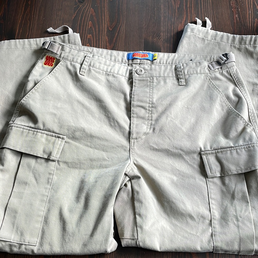 Empyre men’s khaki cargo pants